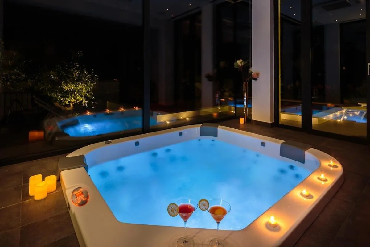 Magnificent Deluxe Villa With Jacuzzi And Steam Room Trogir Croatia
